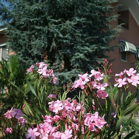 Villa Oleandri Carmagnola Ngoại thất bức ảnh